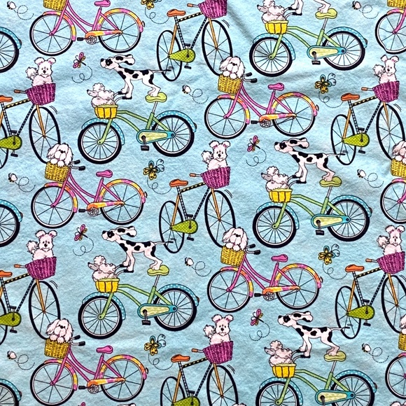 Blue Flannel Fabric Dogs Bicycles Butterflies 3 3/4 Yds x 42” Fabric Traditions - Picture 4 of 4